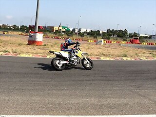 Dan DRZ400 .es Circuit Roussillon 5.jpg