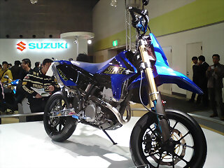 DRZ400SMR 01.jpg