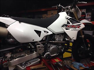 DRZ 400 SMR 1.jpg
